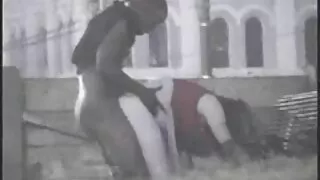 A futut anusul cu vibrator si a dat Pula mature păroase sansa sa intre