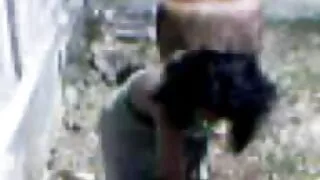 Amanta torturi sclav cu fete sexy goale biciul și face cal linge
