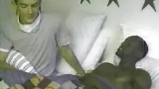 Fata vulgară se fute cu vibratorul în diferite filme sexi cu futai ipostaze și cums