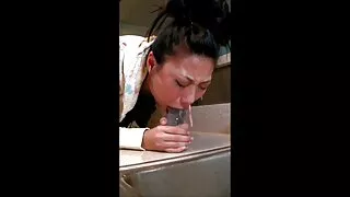 Excitat Aidra Fo Fo este dat în filme sexi cu femei grase mod activ la un iubitor de negru