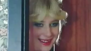Casă sperma aruncata aproape pe Păros fată filme xxx in grup de echitatie