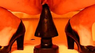 Fanul culturii emo a arătat capacitatea de a muie cu pula sculata servi faultul