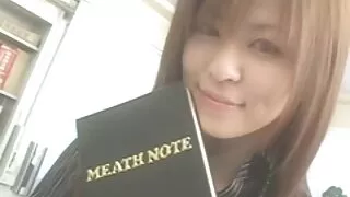 Blonda lustruit greu erecție cu mâinile ei fete blonde goale